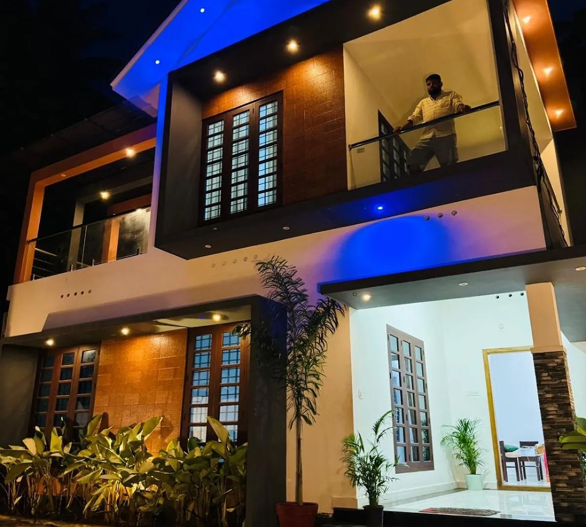 Explore Private Pool Villa Varkala